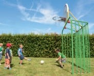 Metalen voetbaldoel (groot met basketring)-2